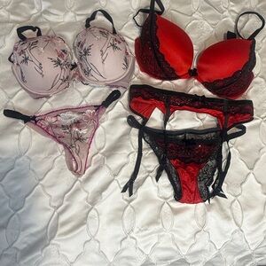 Bold Red and Black Push-Up Bra Set 34DD Small